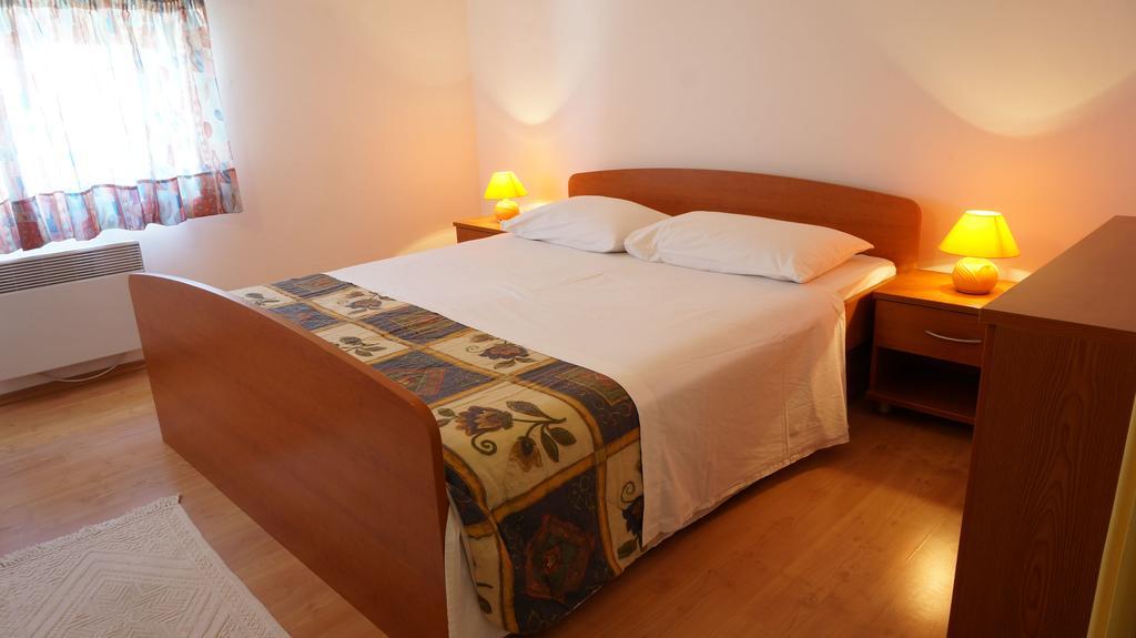 Apartments Sandra Sukosan Room photo